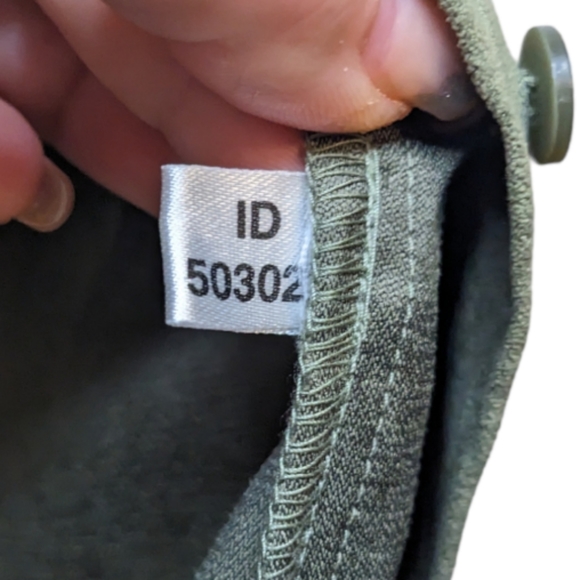 NWT New York & Company Women's Green Button Down Shirt XL ✨ - Picture 10 of 12